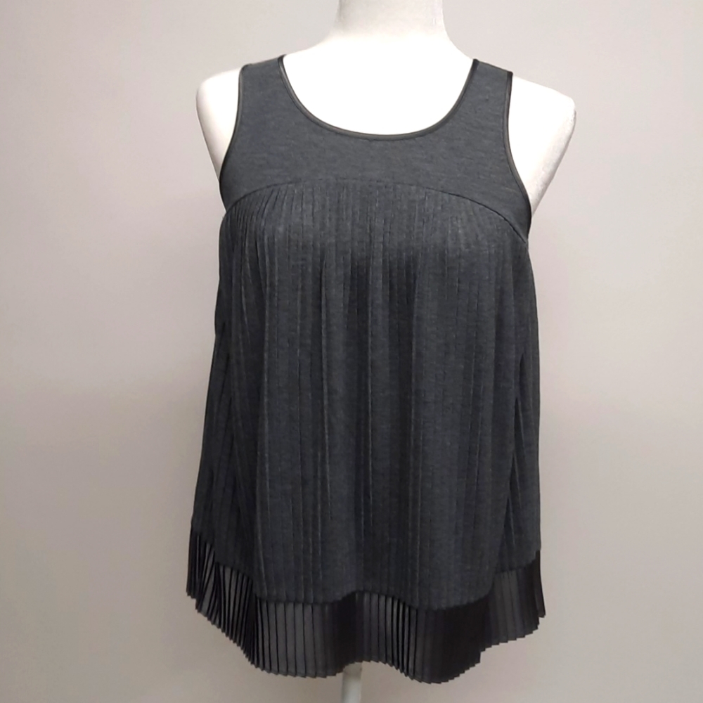 Moda International Pleated Top, size XS